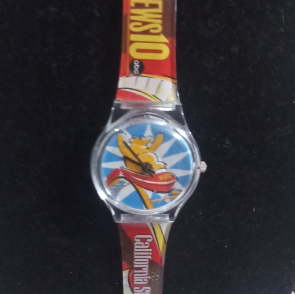 Watch - Picture 2 of 2